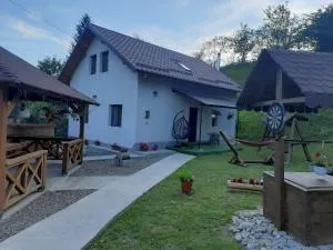 Casa Poiana Largului - Bistricioara