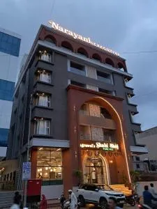 Narayani Executive - Pandharpur