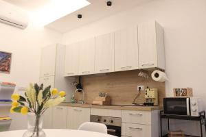 Hippocampus apartment