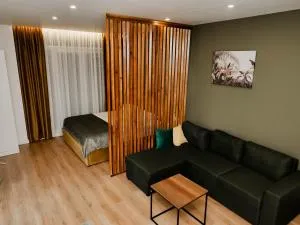 Bulevardi Blu 1 - Valjiosi