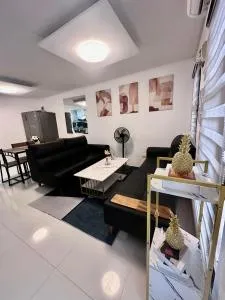 Ys staycation - Pangpang