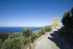 Benos Tower