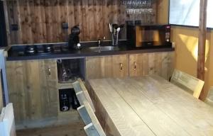 Campings Camping Les Pins d-Oleron : photos des chambres