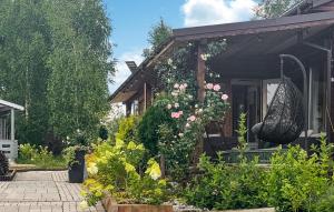 Nice Home In Insko With Sauna