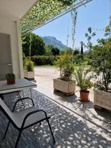 Kostic Apartments - Kolač