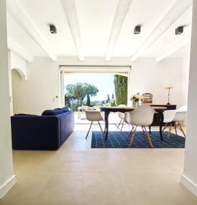 villacoucourelle saintemaximecom quiet near beach & center with sea and garden views