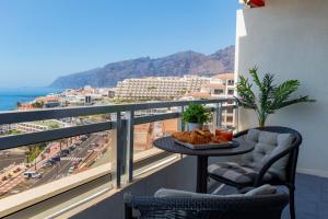 Ocean Breeze Apt by Dream Homes Tenerife