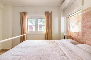 Rafia Loft with nice garden right by the beach
