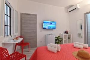 IzzHome City Heart Rooms img35