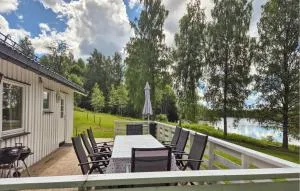 3 Bedroom Cozy Home In Aurskog - Østby