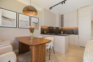 Holzera Prestige Apartment