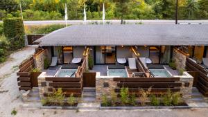 Sylvia Camping & Luxury Suites, Panel Hospitality Homes & Villas