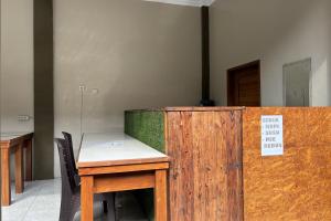 Family 24 Hotel near Pantai Cipatujah