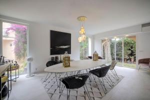 Twin Luxurious Villas 8 BR Pool in Vallauris