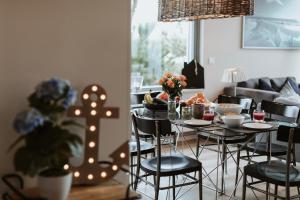 Ostsee - Reetdachhaus Nr 1 "Traumhaus Heiligenhafen" im Strand Resort