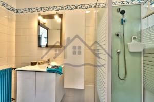 Maisons de vacances LocaLise - M2B - Maison de vacances a la pointe de Lechiagat - Wifi inclus - Draps inclus - Terrain entierement clos - Maison de plain pied : photos des chambres