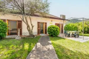 Yunger House with Garden and Balcony x5 - Piazza