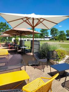 Campanile Poitiers - Site du Futuroscope