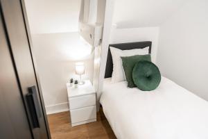 Newly renovated with fast WiFi, near Poppodium013