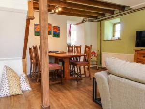 Bwthyn Gwyn Tyn Y Pant