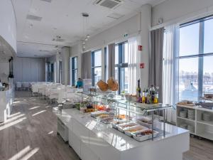 Seaside Glass Villas