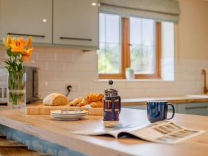 3 Bed in Westward Ho 89865