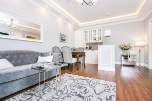 Executive 2 bedroom Apartment