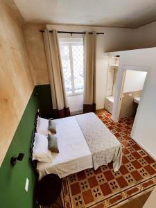 Donna Oliva Guest House