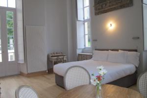 Appart'hotels Chateau De Jalesnes : photos des chambres