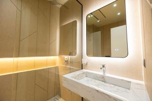 Ameli Luxury Apartment