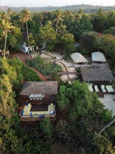 SaffronStays Stella Maris Beach House - 5BR pet-friendly beachfront estate with yoga pavilion, luxury tents & private Redi Beach access