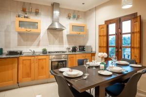 Spacious and Central Flat in Spinola Bay