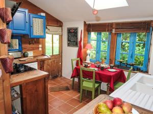Holiday Home Le Petit Poirier by Interhome