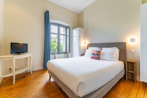 Magnifique et lumineux T3 de charme aux Quinconces idéal pour 4 personnes