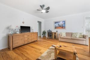 847 - 49 Tasman Road