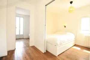Disponible - Maison Entière Rénovée - Matelas Emma - RERB, 5mn Paris - Parking Rue Gratuit - Matelas Emma - 6 pers - 2 Terrasses - 阿尔克伊