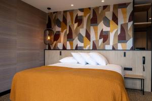 Deluxe Double Room with Balcony room in Van der Valk Hotel Emmen