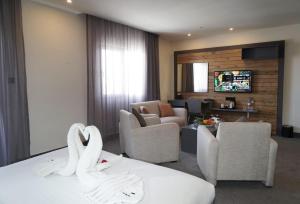 Aitch Boutique Hotel - an LIH Hotel