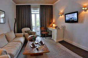 HVD Boutique Hotel Oasis - Private Beach & Free Parking