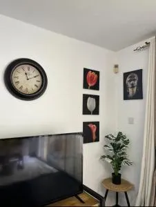 Double Story 1 Bed - Tlokweng