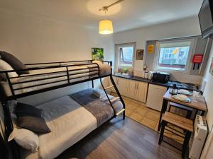 Mary Street Studio Stay