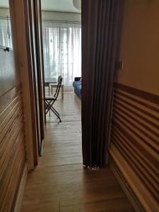 Studette meublée, Ranelagh Paris 16e