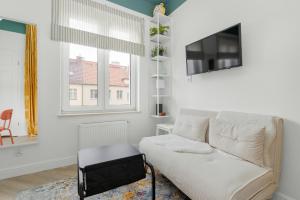 Kolorowe Studio obok Areny w Gdańsku by Rent like home