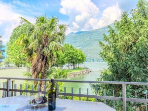 Apartment Iris by Interhome