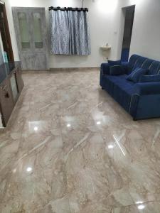 Sun Home Stays - Spacious Rooms - New Property - Pleasant Location