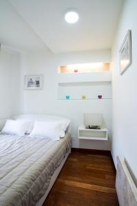 Apartment 18