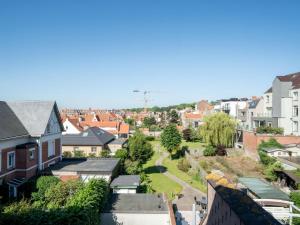 Apartment Le Coeur du Coq duplex by Interhome