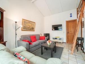 Holiday Home Reynaertpark with parking by Interhome