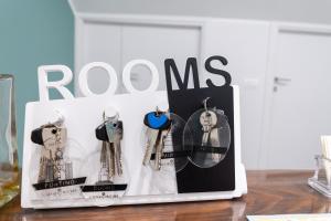 CATANIA E DINTORNI LIVING ROOMS