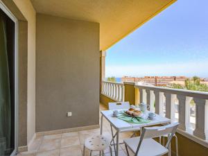 Apartment La Perla by Interhome